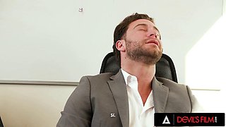 Boss Slams Big-Butted Office Babe Jesse Ponys Pretty Ass Relentlessly and Coats Her Face in Th