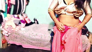 Indian Desi Bhabhi Pink Shari