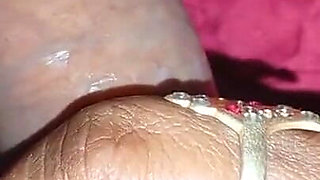 Bhabhi Ko Pela in House Hindi Video