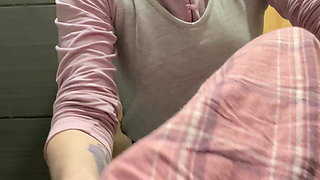 Weeing Around the World! Pissing in a Paper Cup in Canada