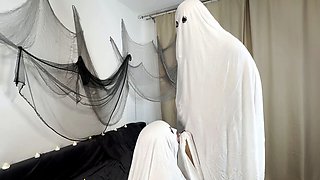 Girl masturbating, shrieking, pov cowgirl