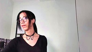Hot Amateur Brunette Masturbating