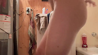 Wet Mess Pussy in Shower Time