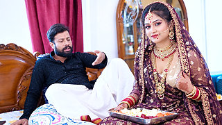 Sudipa bhabhi ko uske husband ne bihari ke tarah pela or chudai kar diya