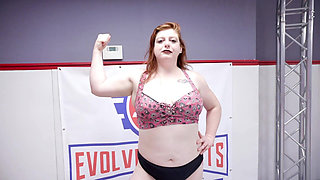 Betty Brickhouse Vs Muscle Marilyn