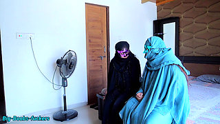 Swinger Couple Wife Swapping "two Muslim Couples, Naked Truth in One Room.