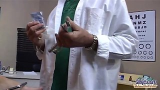 A Hospital Love Story - Angelina & David: Fingering, Handjob, Blonde, Deepthroat, Fetish