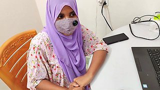Indian hijabi bhabhi Promotion fuck from office boss Desi xxx