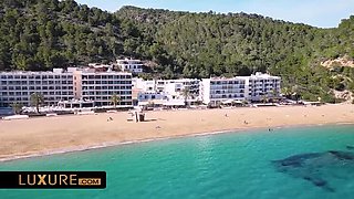 Agatha Vega Cowgirl Piercing Petite Fuck HD