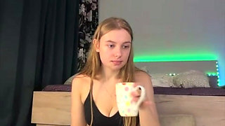 Cuming on Your Face Really Hot