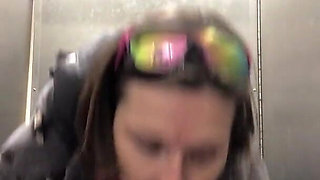 Quick Pee on a Shopping Trip