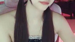 Lewd amateur brunette teen meg davis webcam masturbation