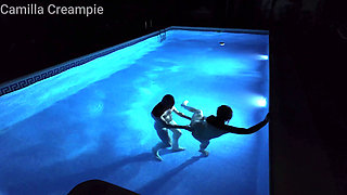 Night Time Fucking and Creampie in the Pool