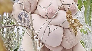 Cum Show in Snow Whores Gonna Blow