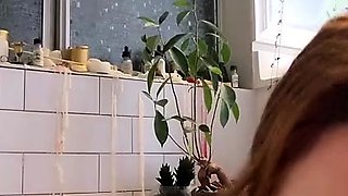 Awesome Big Boobs Blonde Masturbates In The Shower