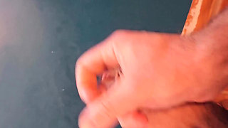 Quick Cum Shot