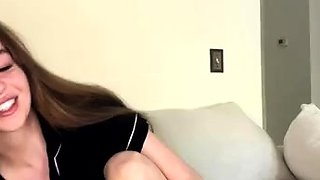 Flexible pale brunette with foot fetish does hot footjob