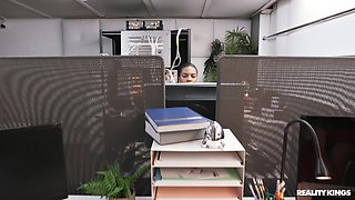 Fuckin' In The Boss's Office 1 - Work Me Harder