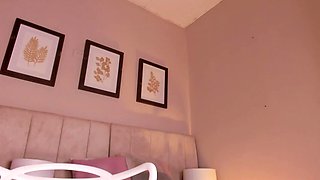 Tight pussy rubbing rubbing