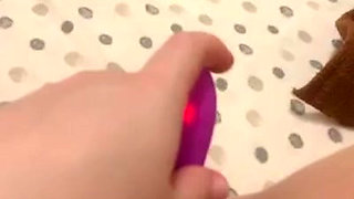 My wife using vibrator for her beauty pussy