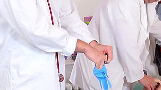 Big busty muslim teen girl Zeynep Rossa gets anal temperature measured by 2 old doctors