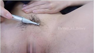 [personal Shooting / Amateur] Japanese Student With Shaved Pubic Hair And Shaved Pussy