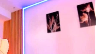 Webcam milf with breast milk live hardcore masturbate