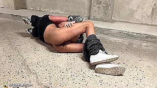 Dom Arab Fucks Twink In Parking