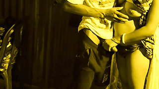 Horny Desi Bhabi Big Dick & Enjoys a Deep Throat Handjob Clean.