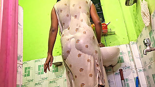 stepsister's shower surprise turns hot, stepbrother records it and fucks her viral xvideo