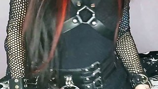 Piss fetish WAM gal solo toys