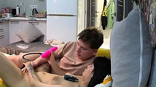 Amateur Webcam Girl Fingering