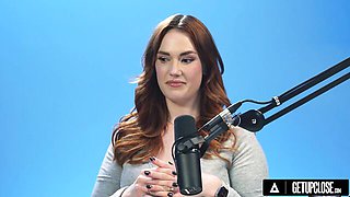 Siri Dahl Solo: Amazing Clit Rub Shaking Orgasm Full Scene