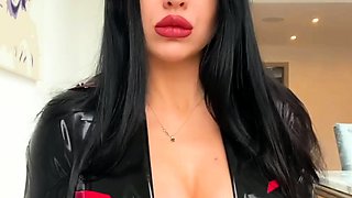 Leann amateur beautiful brunette with big boobs
