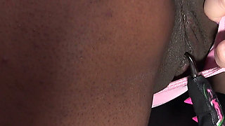 Donna G Learning About Sex From Sexy MILF Laura Daine