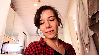 MissMiserlou - Mama Gives You A Bath - Handjob SPE SPH