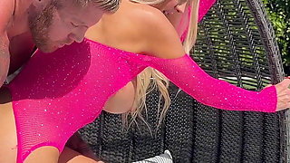 Amazing Canadian MILF Enjoys a Big Hard Dick in Her Wet Pussy! Sarah Harlow