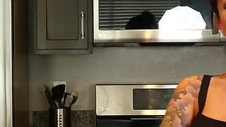 Lily Lane Post-cock Guacamole