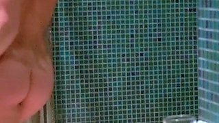 Rachelle Summers Bathroom Behind the Scenes Video