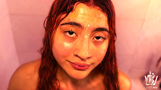 Anal in the shower with end on the face