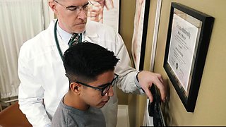 Legrand Wolf making Milo Miles hole twitch