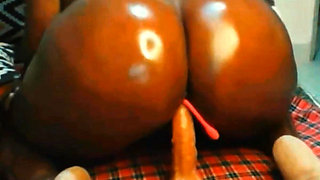 Oiled BBW Riding