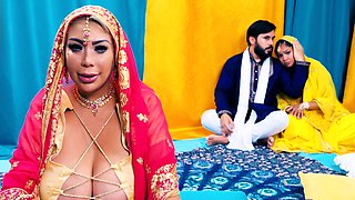 A busty Indian woman fucks