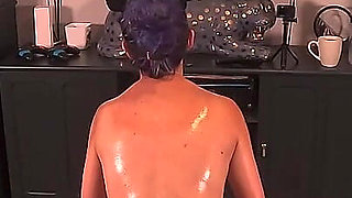 Face Sitting Gamer Time