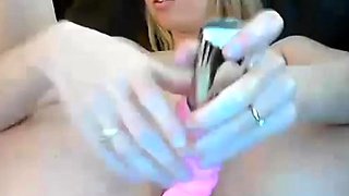 Amateur close up ass toying