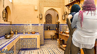 Saudi Husband and Iranian wife bang in Kitchen