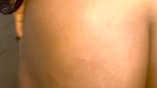 Watch How This Breastfeeding Mum Flip Her Ass