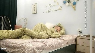 Amateur couple hidden cam