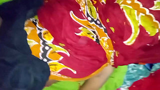 Village Aunty's Romantic Desi Fucking
