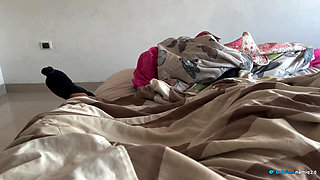 My Stepfather's Stepdaughter Comes to Ask Me Strange Things